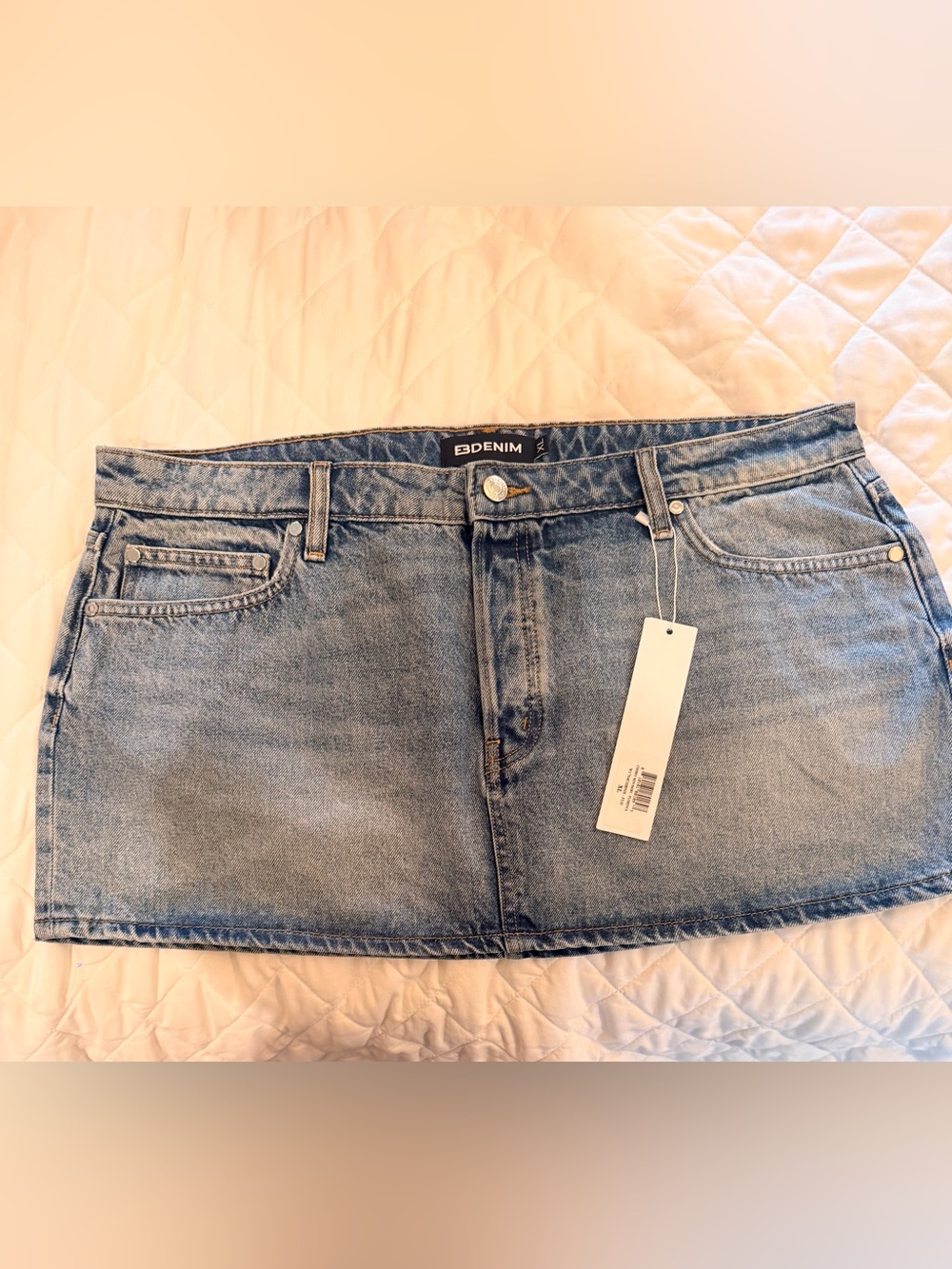 EB Denim Women's Denim Mini Skirt in Florence (light blue)